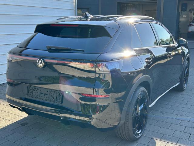 Volkswagen T-Roc R-Line 1.5 eTSI DSG Neues Modell*AHK*BlackStyle*20"*Matrix*Android Auto*EasyOpen*SHZ*Kamera*ParkAsstPro*ACC*Keyless 
