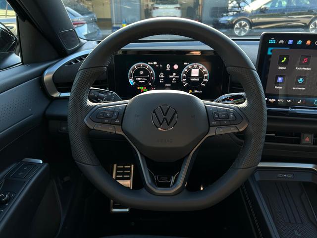 Volkswagen T-Roc R-Line 1.5 eTSI DSG Neues Modell*AHK*BlackStyle*20"*Matrix*Android Auto*EasyOpen*SHZ*Kamera*ParkAsstPro*ACC*Keyless 