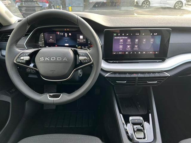 Skoda Octavia Combi Selection Kombi 1.5 TSI DSG AHK*Android Auto*ACC*SHZ*E-Heck*Keyless*Kamera*2Z Klimaauto 