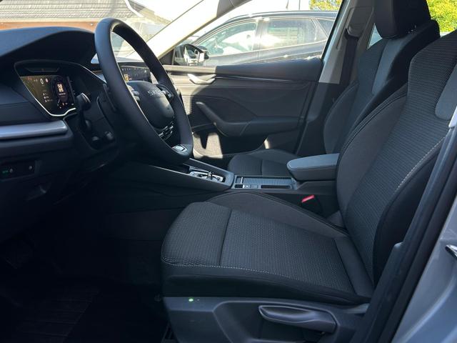 Skoda Octavia Combi Selection Kombi 1.5 TSI DSG AHK*Android Auto*ACC*SHZ*E-Heck*Keyless*Kamera*2Z Klimaauto 