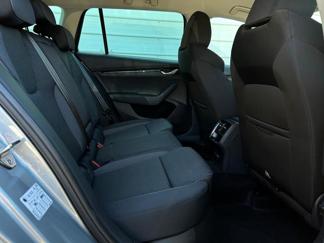 Skoda Octavia Combi Selection Kombi 1.5 TSI DSG AHK*Android Auto*ACC*SHZ*E-Heck*Keyless*Kamera*2Z Klimaauto 