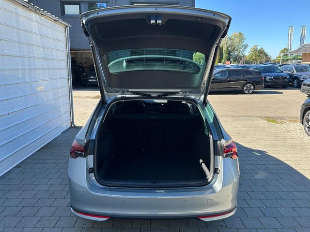Skoda Octavia Combi Selection Kombi 1.5 TSI DSG AHK*Android Auto*ACC*SHZ*E-Heck*Keyless*Kamera*2Z Klimaauto 