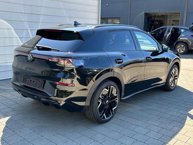 Volkswagen T-Roc R-Line 1.5 eTSI DSG Neues Modell*AHK*BlackStyle*Matrix*19"*Android Auto*EasyOpen*SHZ*Kamera*ParkAsstPro*ACC*Keyless 