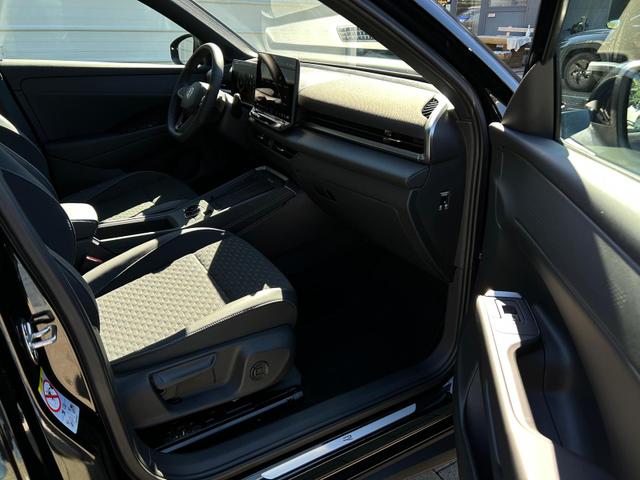Volkswagen T-Roc R-Line 1.5 eTSI DSG Neues Modell*AHK*BlackStyle*Matrix*19"*Android Auto*EasyOpen*SHZ*Kamera*ParkAsstPro*ACC*Keyless 