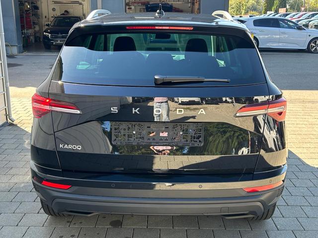 Skoda Karoq Extra 2.0 TDI DSG AHK*Android Auto*SHZ*ACC*Keyless*Kamera*17" LM* 2Z Klimaauto*SUNSET 