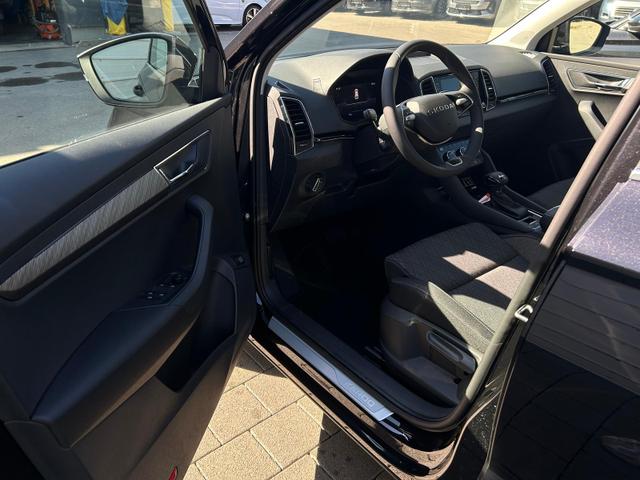 Skoda Karoq Extra 2.0 TDI DSG AHK*Android Auto*SHZ*ACC*Keyless*Kamera*17" LM* 2Z Klimaauto*SUNSET 