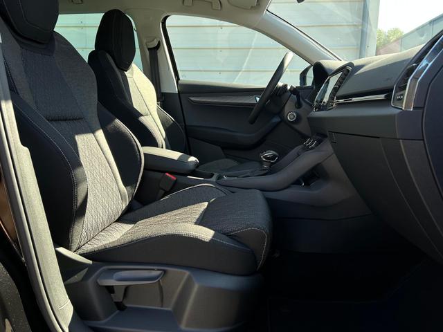 Skoda Karoq Extra 2.0 TDI DSG AHK*Android Auto*SHZ*ACC*Keyless*Kamera*17" LM* 2Z Klimaauto*SUNSET 