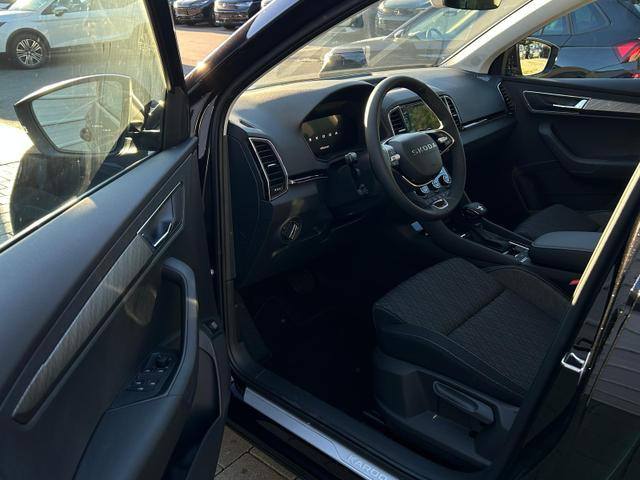 Skoda Karoq Extra Plus 2.0 TDI DSG 4x4 AHK*Android Auto*Matrix*E-Heck*SHZ*ACC*Keyless*Kamera*17" LM* 2Z Klimaauto*SUNSET 