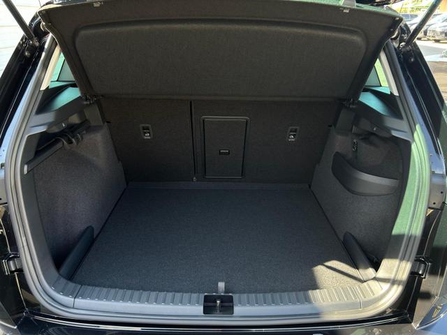 Skoda Karoq Selection 2.0 TDI DSG 4x4 AHK*Android Auto*ACC*SHZ*Kamera*Keyless*PDC v/h*Klimaauto*SUNSET*LED 