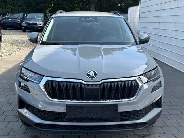 Skoda Karoq - Selection 2.0 TDI DSG 4x4 AHK*Android Auto*ACC*SHZ*Kamera*Keyless*PDC v/h*Klimaauto*SUNSET*LED