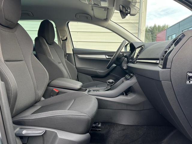 Skoda Karoq Selection 2.0 TDI DSG 4x4 AHK*Android Auto*ACC*EasyOpen*SHZ*Kamera*Keyless*PDC v/h*Klimaauto*SUNSET*LED 