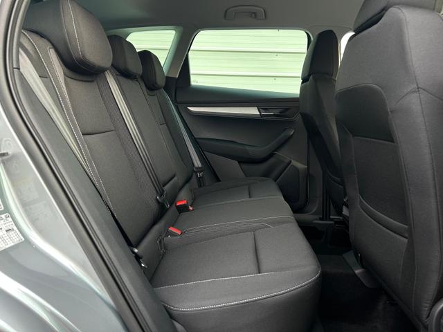 Skoda Karoq Selection 2.0 TDI DSG 4x4 AHK*Android Auto*ACC*EasyOpen*SHZ*Kamera*Keyless*PDC v/h*Klimaauto*SUNSET*LED 