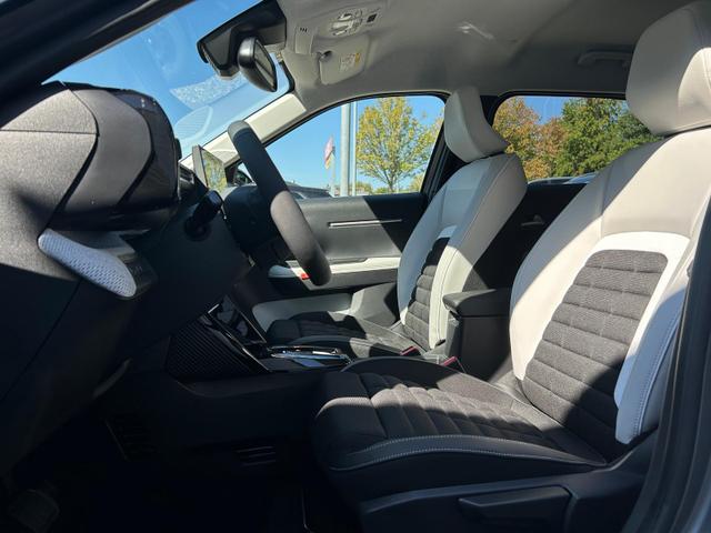 C3 Aircross MAX Hybrid 145 6AT Android Auto*Navi*SHZ*Kamera*Totwinkel*Keyless*17"*Klimaauto 