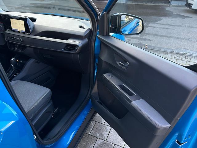 Tourneo Courier Titanium 1.0L EcoBoost AT 5J Garant*Android Auto*SHZ*PDC*Klima 