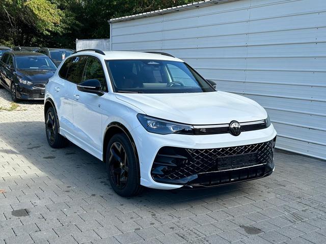 Volkswagen Tiguan - R-Line 1.5 eTSI DSG AHK*5J Garant*BlackStyle*ParkAsstPro*360&deg; Kamera*Android Auto*Navi*SHZ*Matrix*HUD