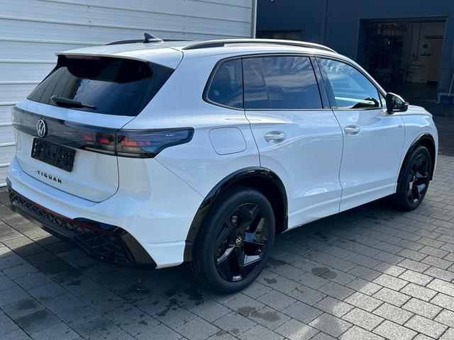 Volkswagen Tiguan R-Line 1.5 eTSI DSG AHK*5J Garant*BlackStyle*ParkAsstPro*360&deg; Kamera*Android Auto*Navi*SHZ*Matrix*HUD 