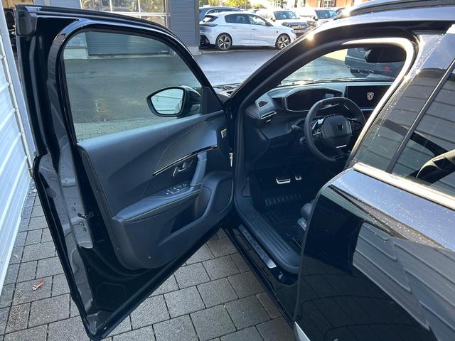 Peugeot 2008 GT HYBRID 145 eDSC AHK*Android Auto*SHZ*Alcantara*ACC*360&deg;*Totwinkel*Klimaauto 