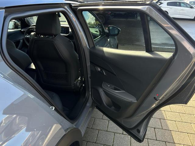 Peugeot 2008 GT HYBRID 145 eDSC Pano*AHK*Android Auto*SHZ*Alcantara*ACC*360&deg;*Totwinkel*Klimaauto 