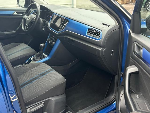 Volkswagen T-Roc 1,5 TSI DSG Android Auto*SHZ*PDC v/h*R2D*Klimaauto 
