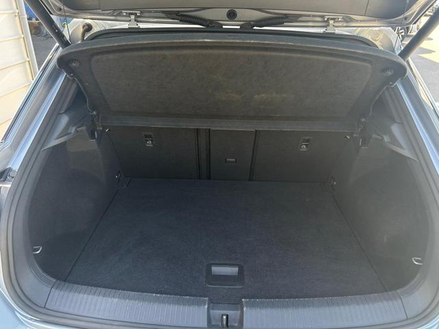 Volkswagen T-Roc R-Line 1.5 TSI DSG Android Auto*Navi*SHZ*Matrx*Keyless*Kamera*Parkasst 
