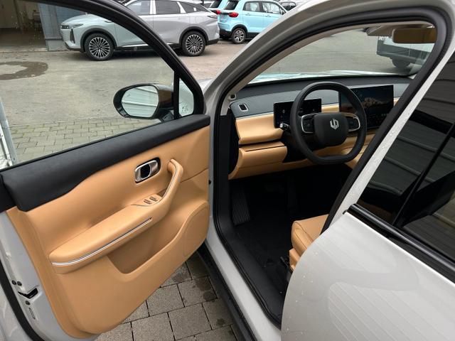 Leapmotor C10 Design ProMax BEV 81,9 kWh Navi*SHZ*Pano*Leder*360&deg;*E-Heck*20"LM* 