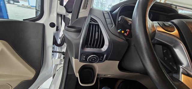 Ford Tourneo Custom 310 L2H1 VA Titanium Navi Standheizung Camera 