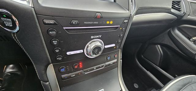 Ford S-MAX 2.0 EcoBlue Aut. VIGNALE LED ACC AHK 