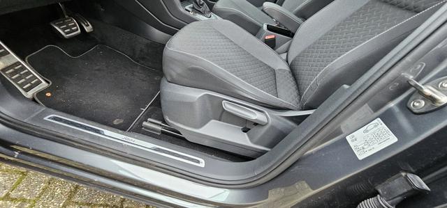 Volkswagen Tiguan 2.0 TDI SCR 4Motion DSG Join AHK Navi 