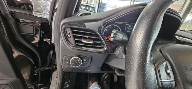 Ford Fiesta 1.5 EcoBoost S&S mit Leder-Exclusiv-Paket ST 