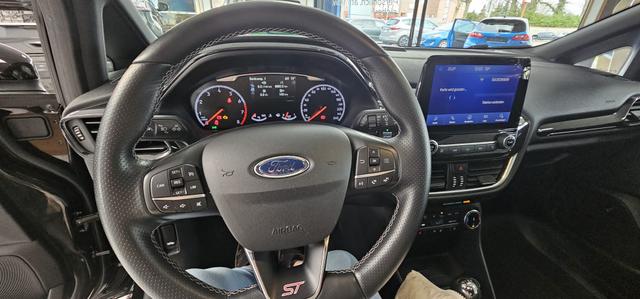 Ford Fiesta 1.5 EcoBoost S&S mit Leder-Exclusiv-Paket ST 