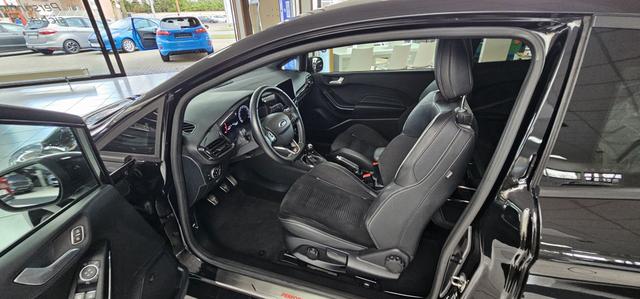 Ford Fiesta 1.5 EcoBoost S&S mit Leder-Exclusiv-Paket ST 
