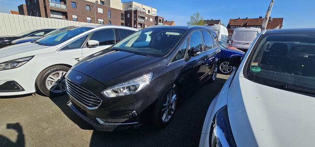 Ford Galaxy - 2.0 EcoBlue Aut. TITANIUM AHK ACC LED Camera