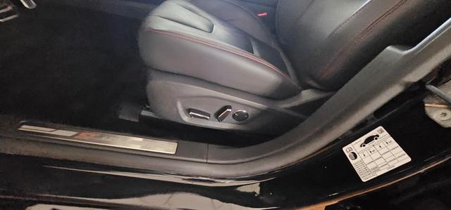 Ford Mondeo Turnier 2.0 EcoBlue Aut. ST-Line LED ACC Leder Standheizung 