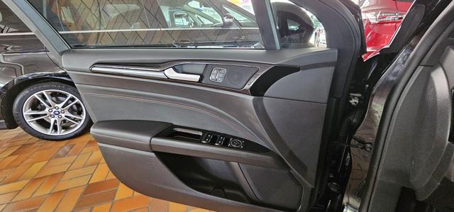 Ford Mondeo Turnier 2.0 EcoBlue Aut. ST-Line LED ACC Leder Standheizung 