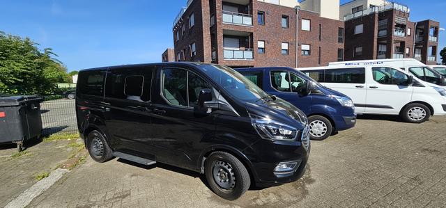 Ford Tourneo Custom - 320 L1H1 Autm. Titanium ACC Xenon Standheizung