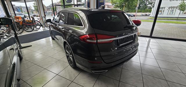 Ford Mondeo Turnier 2.0 EcoBlue Aut. VIGNALE AHK ACC Pano 