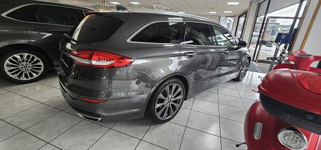 Ford Mondeo Turnier 2.0 EcoBlue Aut. VIGNALE AHK ACC Pano 