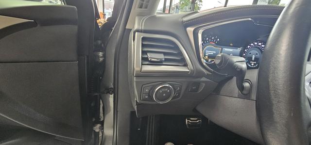 Ford Mondeo Turnier 2.0 EcoBlue Aut. VIGNALE AHK ACC Pano 