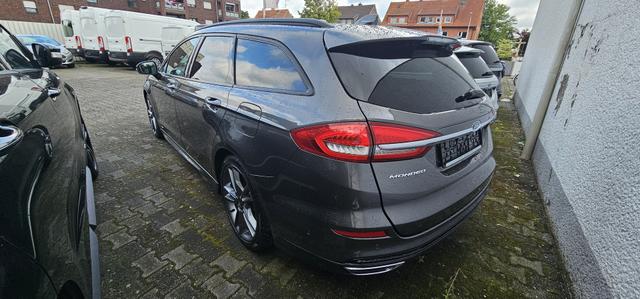 Ford Mondeo Turnier 2.0 EcoBlue Allrad Aut. ST-Line AHK ACC LED 