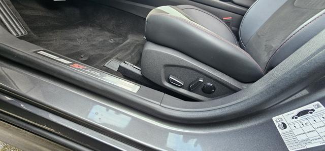 Ford Mondeo Turnier 2.0 EcoBlue Allrad Aut. ST-Line AHK ACC LED 