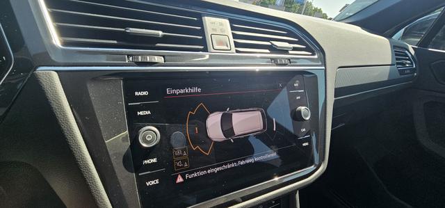 Volkswagen Tiguan 2.0 TDI 4MOTION DSG R-Line AHK Navi 
