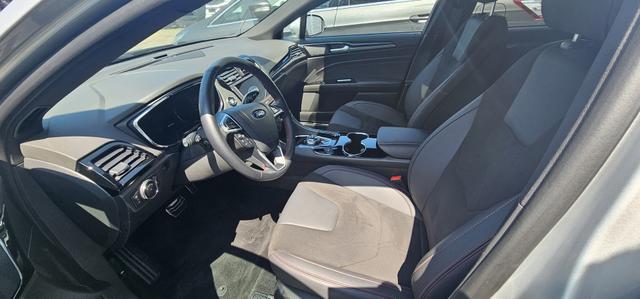 Ford Mondeo Turnier 2.0 EcoBlue Aut. ST-Line AHK LED ACC 