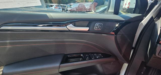 Ford Mondeo Turnier 2.0 EcoBlue Aut. ST-Line AHK LED ACC 