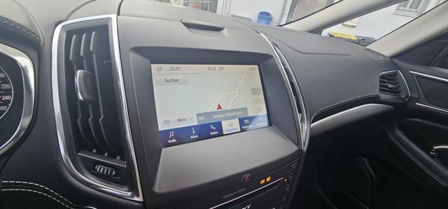 Ford S-MAX 2.0 EcoBlue Aut. VIGNALE Pano LED Navi 