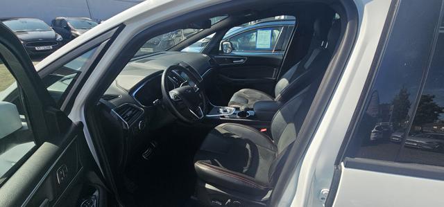 Ford S-MAX 2.0 EcoBlue Aut. ST-LINE AHK ACC LED Pano 7 Sitzer 