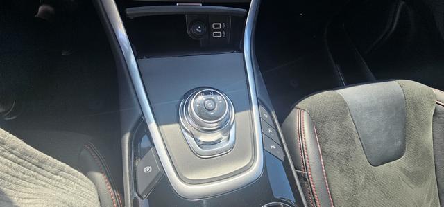 Ford S-MAX 2.0 EcoBlue Aut. ST-LINE AHK ACC LED Pano 7 Sitzer 