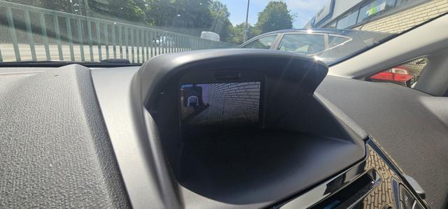 Ford Fiesta 5-Türer 1.0 EcoBoost Aut. Titanium Navi Camera Sitzheizung 