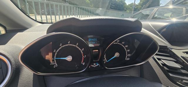 Ford Fiesta 5-Türer 1.0 EcoBoost Aut. Titanium Navi Camera Sitzheizung 