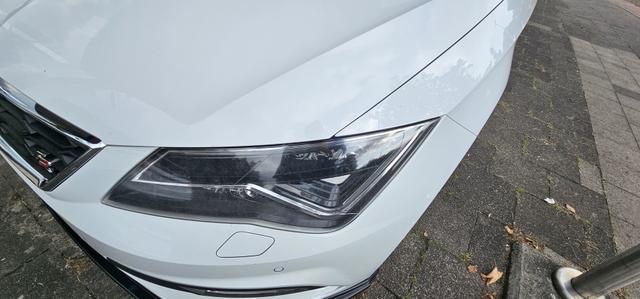 Seat Leon Sportstourer 2.0 TDI Start&Stop DSG FR ACC LED Camera 