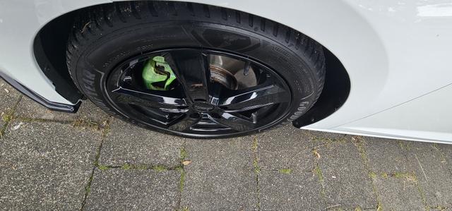 Seat Leon Sportstourer 2.0 TDI Start&Stop DSG FR ACC LED Camera 
